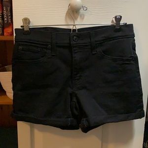 Levi mid length shorts. Black